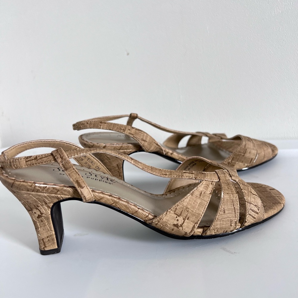 Soft Style by Hush Puppies Sandals 7.5